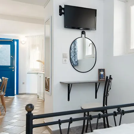 Rocks And Waves Sifnos Hotel Kamarai