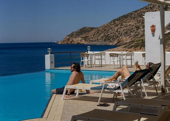 Hotel Rocks And Waves Sifnos Kamarai