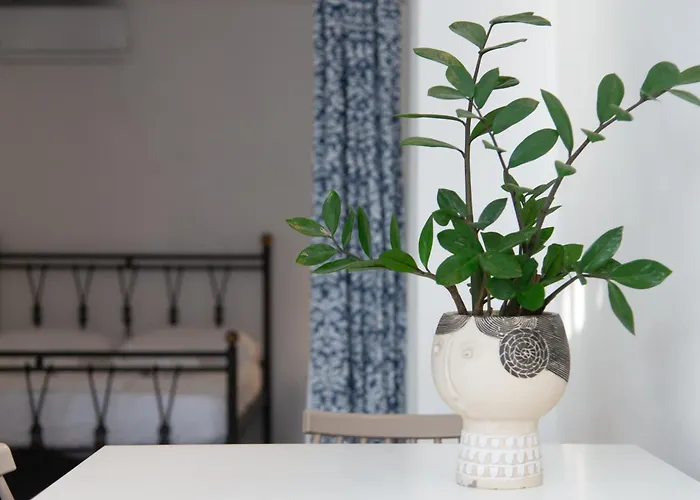 Rocks And Waves Sifnos * Kamarai