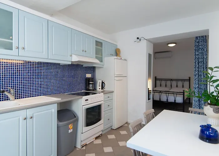 Hotel Rocks And Waves Sifnos Kamarai