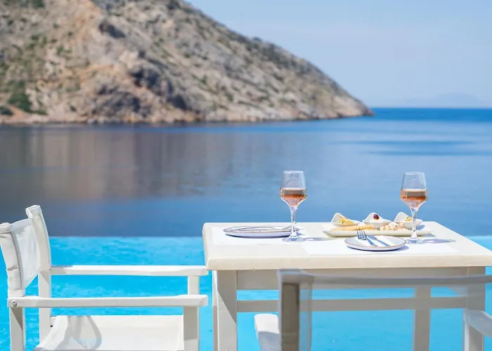 Hotel Rocks And Waves Sifnos Kamarai