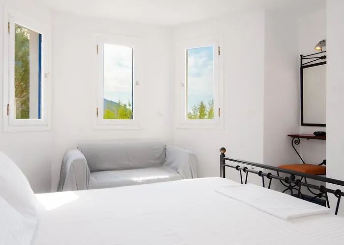 Hotel Rocks And Waves Sifnos