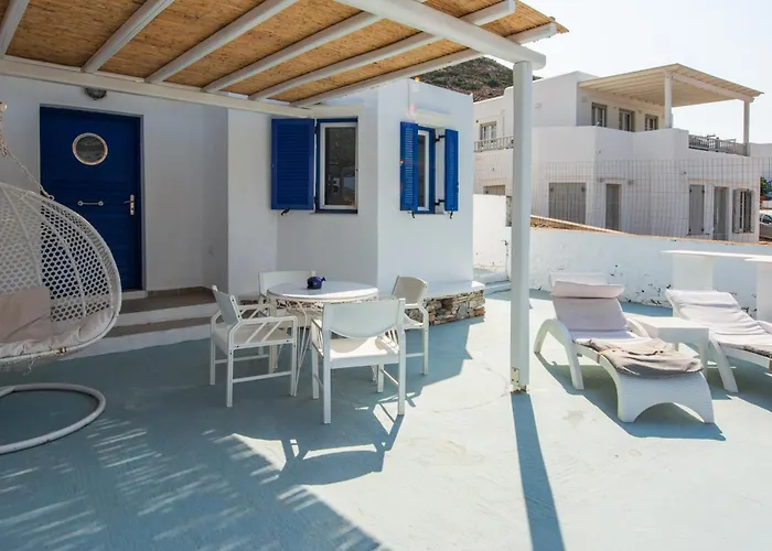 Rocks And Waves Sifnos Hotel Kamarai