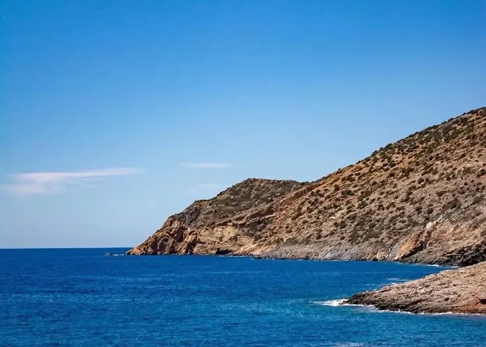 Rocks And Waves Sifnos Hotel *
