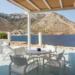 Hotel Rocks And Waves Sifnos