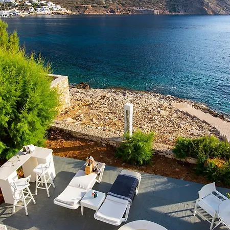 Rocks And Waves Sifnos Hotell